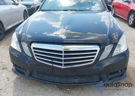 2011 Mercedes-Benz E 350 4Matic из США, поврежденный, VIN WDDHF8HB4BA444345